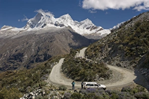 Huandoy Massif and Pisco Peak in background, Cordillera Blanca Mountains, from road Huandoy Massif and Pisco Peak in background, Cordillera Blanca Mountains, from road