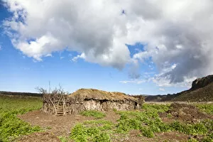 Afro Alpine Collection: huts of local Oromo nomads at Keyrensa in the Bale Mts