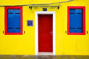 Images Dated 4th January 2008: Italy, Burano. Colorful house. Credit as: Jim Nilsen / Jaynes Gallery / DanitaDelimont