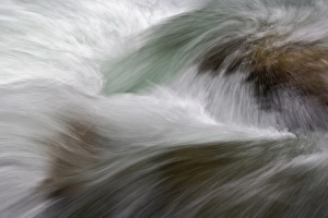 Little Pigeon River in motion, Greenbrier, Great Smoky Mountains National Park, Tennessee Little Pigeon River in motion, Greenbrier, Great Smoky Mountains National Park, Tennessee
