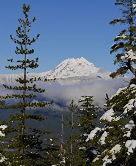 Mount Garibaldi from The Chief overlook at the summit of the Sea to Sky Gondola Mount Garibaldi from The Chief overlook at the summit of the Sea to Sky Gondola