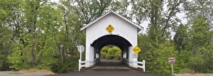 Neal Lane covered bridge, Jacksonville, Oregon Neal Lane covered bridge, Jacksonville, Oregon