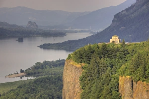 OR, Columbia River Gorge, Vista House at Crown Point, and the Columbia River OR, Columbia River Gorge, Vista House at Crown Point, and the Columbia River