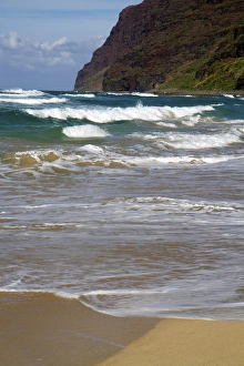 Polihale Beach and State Park located on the western side of the island of Kauai Polihale Beach and State Park located on the western side of the island of Kauai