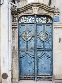 Images Dated 2nd November 2017: Portugal, Aveiro. A unique metal door on a home in the streets of Aveiro