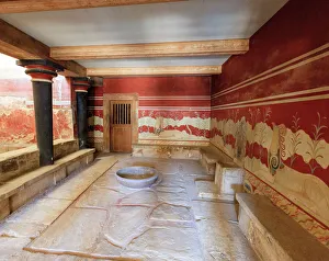 The Queens bath. Knossos Palace dated to 2000 BC is considered to be Europes oldest City The Queens bath. Knossos Palace dated to 2000 BC is considered to be Europes oldest City