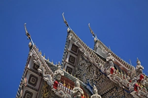 Rooftop architectural details, Wat Suan Plu, Bangkok, Thailand Rooftop architectural details, Wat Suan Plu, Bangkok, Thailand
