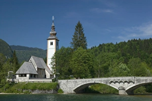 SLOVENIA-GORENJSKA-Ribcev Laz: Church of St. John The Baptist / Lake Bohinj SLOVENIA-GORENJSKA-Ribcev Laz: Church of St. John The Baptist / Lake Bohinj