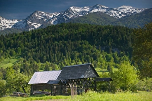 SLOVENIA-GORENJSKA-Stara Fuzina: Toplarji Slovenian Hayracks / Farm SLOVENIA-GORENJSKA-Stara Fuzina: Toplarji Slovenian Hayracks / Farm