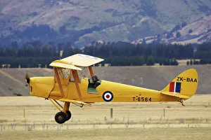 Tiger Moth Biplane, Wanaka, South Island, New Zealand Tiger Moth Biplane, Wanaka, South Island, New Zealand