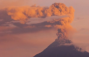 Tungurahua Active Volcano (5016m) Clouds of ash have been erupting for several years Tungurahua Active Volcano (5016m) Clouds of ash have been erupting for several years