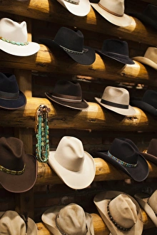 USA, Colorado, Aspen, Cowboy Hats, Kemo Sabe shop USA, Colorado, Aspen, Cowboy Hats, Kemo Sabe shop
