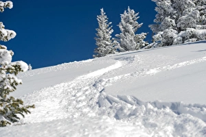USA, New Mexico, Santa Fe, winter sports. (MR) USA, New Mexico, Santa Fe, winter sports. (MR)