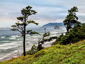 USA, Oregon, Cannon Beach, View of Haystack Rock USA, Oregon, Cannon Beach, View of Haystack Rock