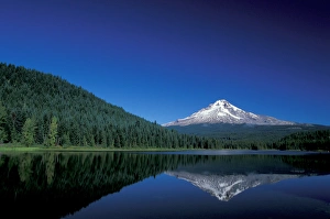 USA, Oregon, Mount Hood reflected in Trillium Lake USA, Oregon, Mount Hood reflected in Trillium Lake