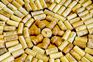 de Vine Wines in Mill Creek is a local favorite de Vine Wines in Mill Creek is a local favorite
