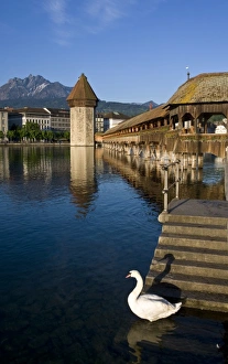 Wasserturm, Kapellbrucke, River Reuss, Pilatus mountain, Luzern or Lucerne, Switzerland Wasserturm, Kapellbrucke, River Reuss, Pilatus mountain, Luzern or Lucerne, Switzerland