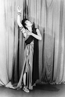 JUDITH ANDERSON (1898-1992). American actress JUDITH ANDERSON (1898-1992). American actress
