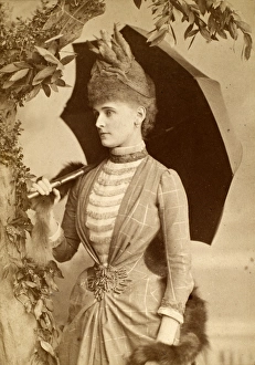 LADY FRANCES EVELYN BROOKE (1861-1938). Nee Maynard. Fifth Countess of Warwick LADY FRANCES EVELYN BROOKE (1861-1938). Nee Maynard. Fifth Countess of Warwick
