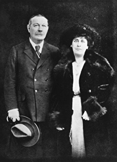 SIR ARTHUR CONAN DOYLE (1859-1930). British physician and writer SIR ARTHUR CONAN DOYLE (1859-1930). British physician and writer