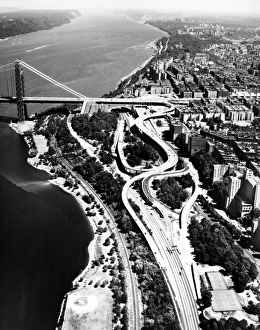 VIEW OF NEW YORK approaches to the George Washington Bridge, looking north. Photograph VIEW OF NEW YORK approaches to the George Washington Bridge, looking north. Photograph