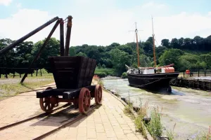 Morwellham Quay Garlandstone Print 1909