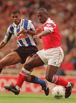 Sheffield Wednesday FA Cup Prints: 1993 FA Cup Final Showdown: Campbell vs. Palmer - Arsenal vs. Sheffield Wednesday