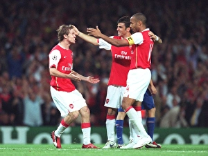 Alex Hleb celebrates scoring Arsenals 2nd goal with Thierry Henry and Cesc Fabregas Alex Hleb celebrates scoring Arsenals 2nd goal with Thierry Henry and Cesc Fabregas