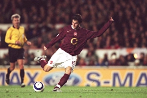 Cesc Fabregas scores Arsenals 1st goal. Arsenal 2:0 Juventus Cesc Fabregas scores Arsenals 1st goal. Arsenal 2:0 Juventus