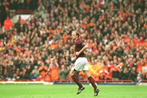 Legends/ex players bergkamp dennis/dennis bergkamp comes arsenal substitute Legends/ex players bergkamp dennis/dennis bergkamp comes arsenal substitute