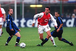 Edu (Arsenal) Andy van der Meyde (Inter) Edu (Arsenal) Andy van der Meyde (Inter)
