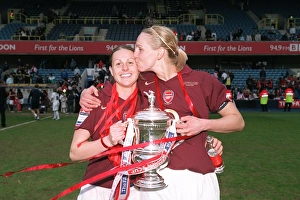 Kelly Smith and Faye White (Arsenal) with the FA Cup Trophy Kelly Smith and Faye White (Arsenal) with the FA Cup Trophy