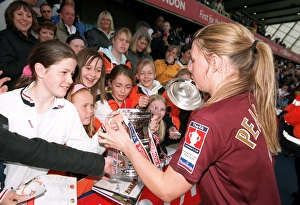 Kirsty Pealling (Arsenal) with the FA Cup Trophy Kirsty Pealling (Arsenal) with the FA Cup Trophy