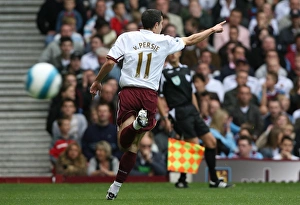 Robin van Persie celebrates scoring Arsenals goal Robin van Persie celebrates scoring Arsenals goal