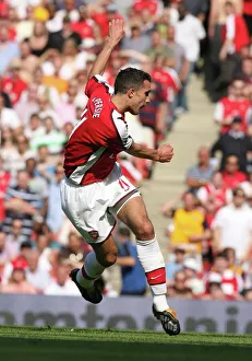 Robin van Persie scores his 2nd Arsenal goal Robin van Persie scores his 2nd Arsenal goal