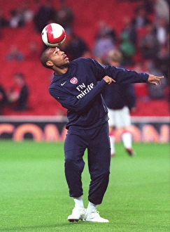 Legends/ex players henry thierry/thierry henry arsenal warms match Legends/ex players henry thierry/thierry henry arsenal warms match