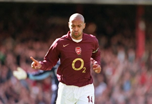 Thierry Henry celebrates scoring Arsenals 2nd goal his 1st Thierry Henry celebrates scoring Arsenals 2nd goal his 1st