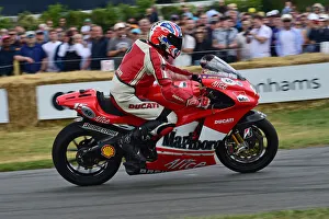 CM33 4883 Andy Caddick, Shaun Goverd, Ducati GP6 Desmosedici CM33 4883 Andy Caddick, Shaun Goverd, Ducati GP6 Desmosedici