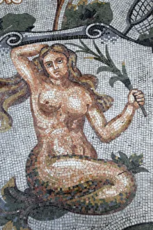 Astral sign mosaic in Galleria Umberto