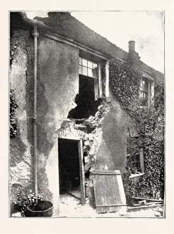 The Landslip At Sandgate: A House At Sandgate The Landslip At Sandgate: A House At Sandgate