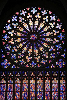 Saint-Vincent cathedral rose window Saint-Vincent cathedral rose window