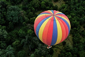 Africa Collection: Balloon Over The Masai Mara