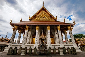 Buddhist Temple At Wat Arun, Bangkok Yai, Thailand Buddhist Temple At Wat Arun, Bangkok Yai, Thailand