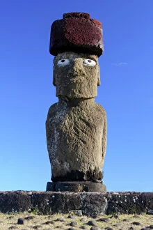 Pacific Collection: Easter Island Head Statue