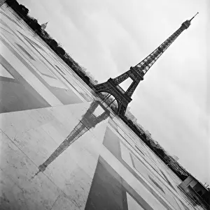Eiffel Tower Print: Rainy Morning Reflection at Trocadéro