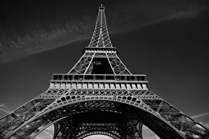 International Landmarks Prints: Eiffel Tower