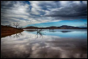 Images Dated 30th July 2015: Lake Eucumbene Reservoir Print