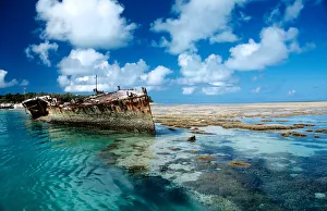 Shipwreck on heron island Shipwreck on heron island