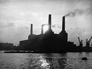 Embrace the Elegance: Art Deco Poster Art Collection: Battersea Power Station Silhouette