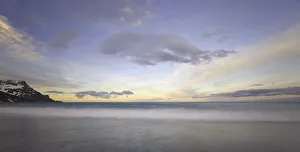 Beautiful colorful evening clouds and sea Beautiful colorful evening clouds and sea